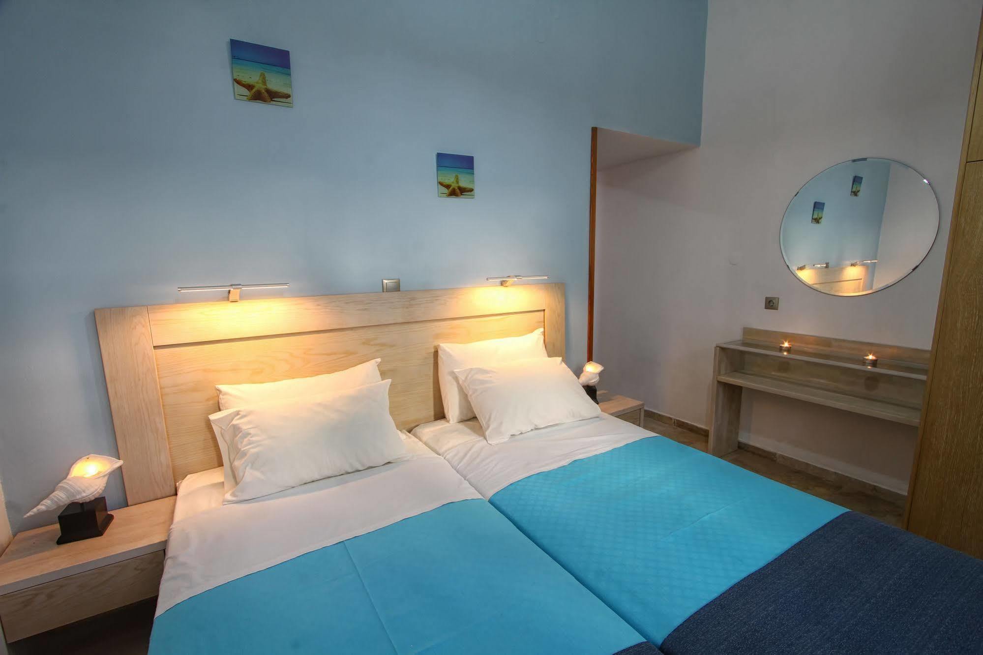 Ilioxenia Apartment Paralia Agias Foteinis ภายนอก รูปภาพ